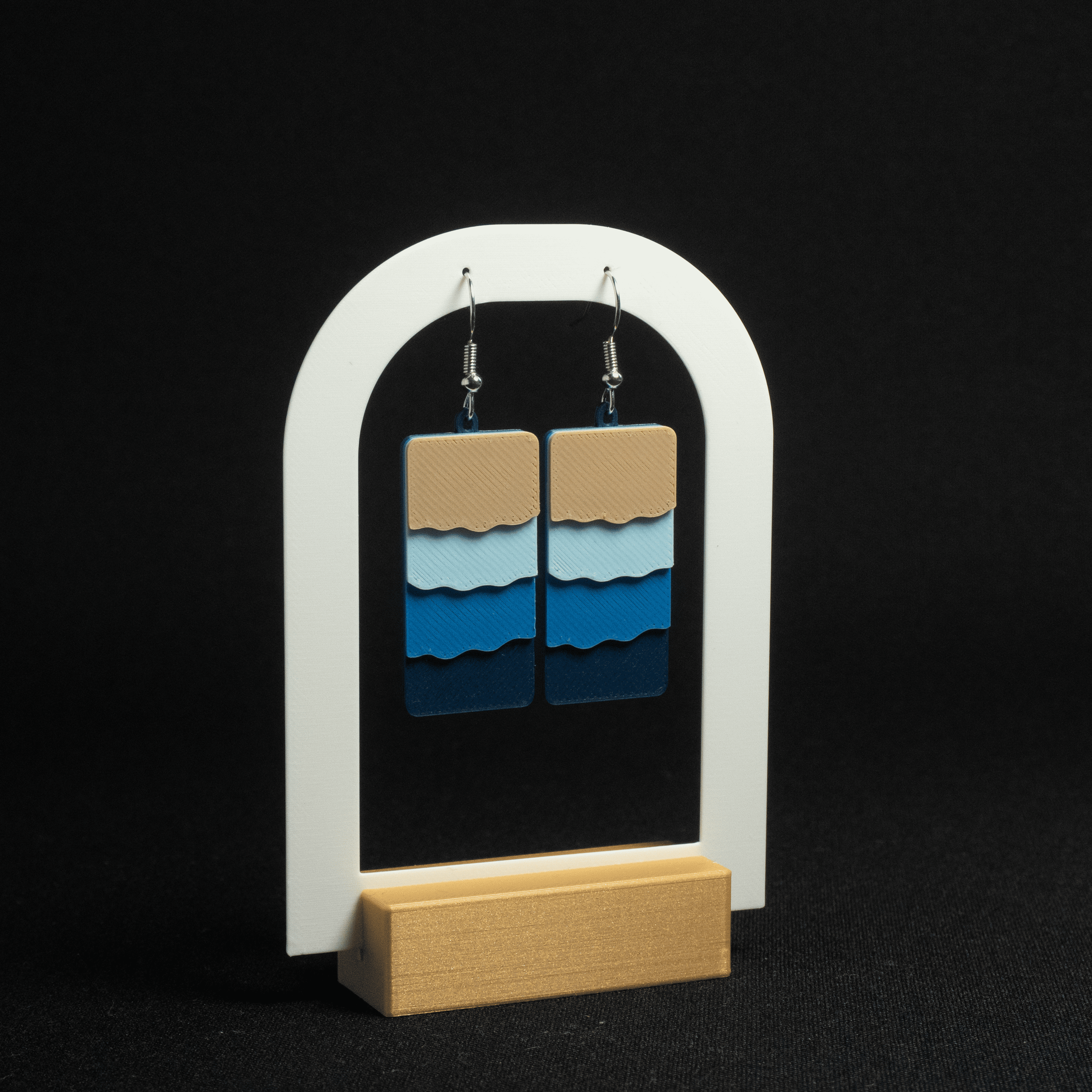 Le Onde | Dangling Wave Earrings